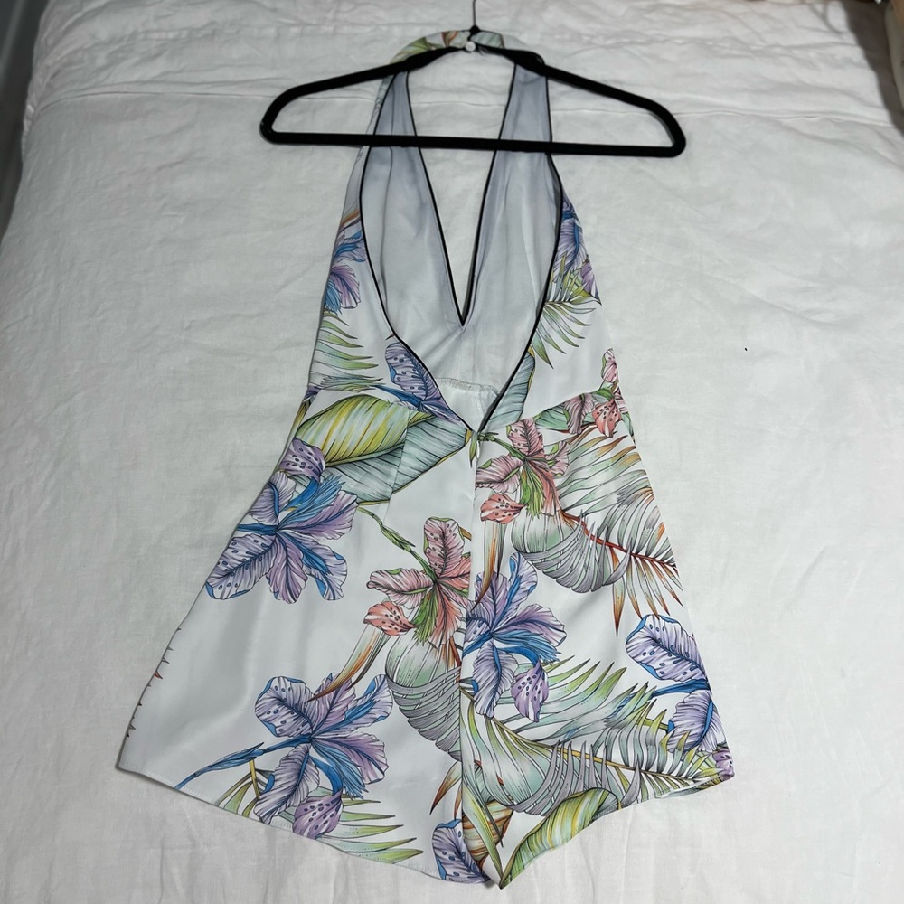 Floral Romper - Picture 2 of 2